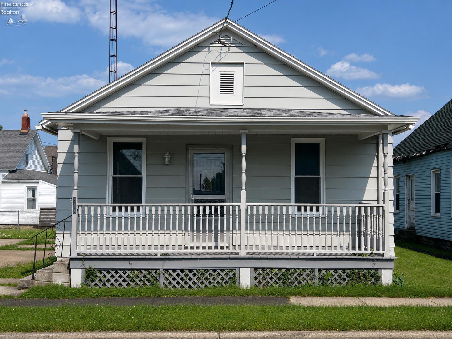 908 Ontario Street