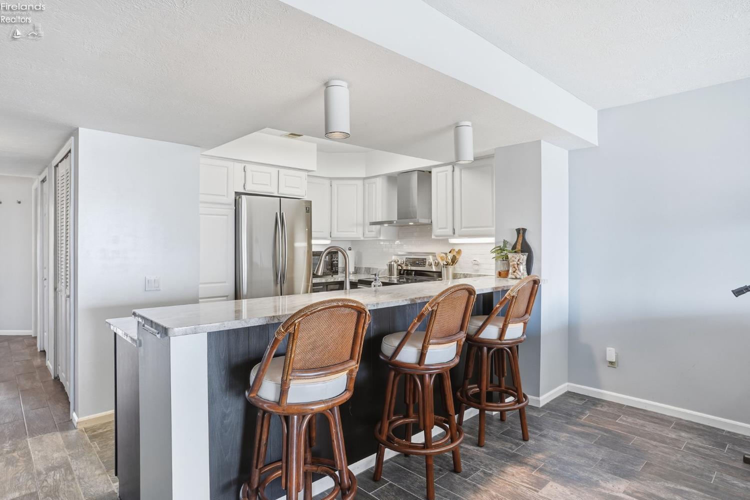 1507 E Cleveland Road 422