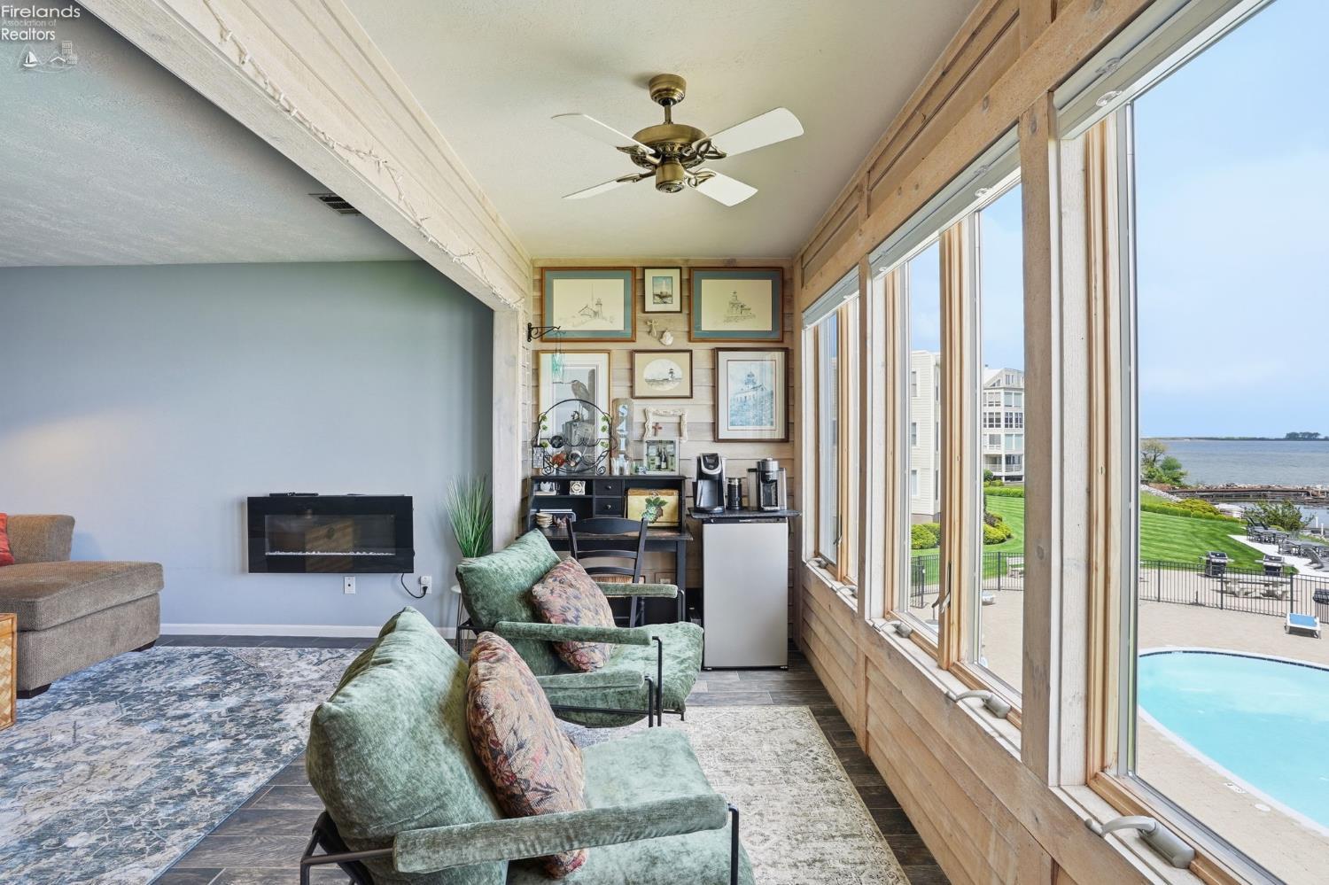 1507 E Cleveland Road 422
