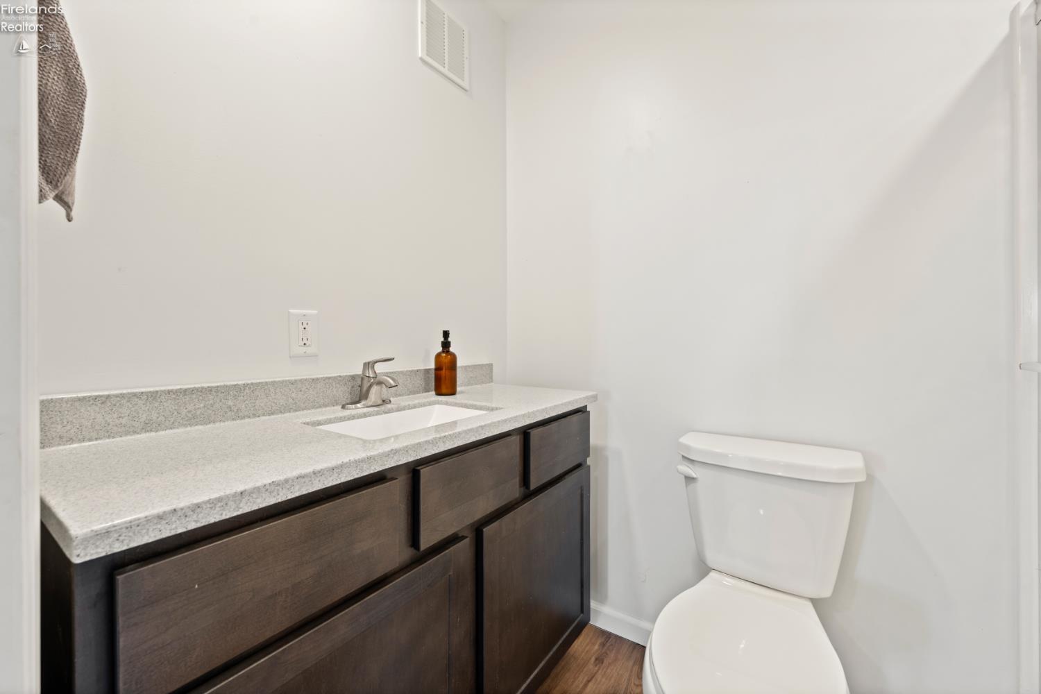764 SE Catawba Road # 82