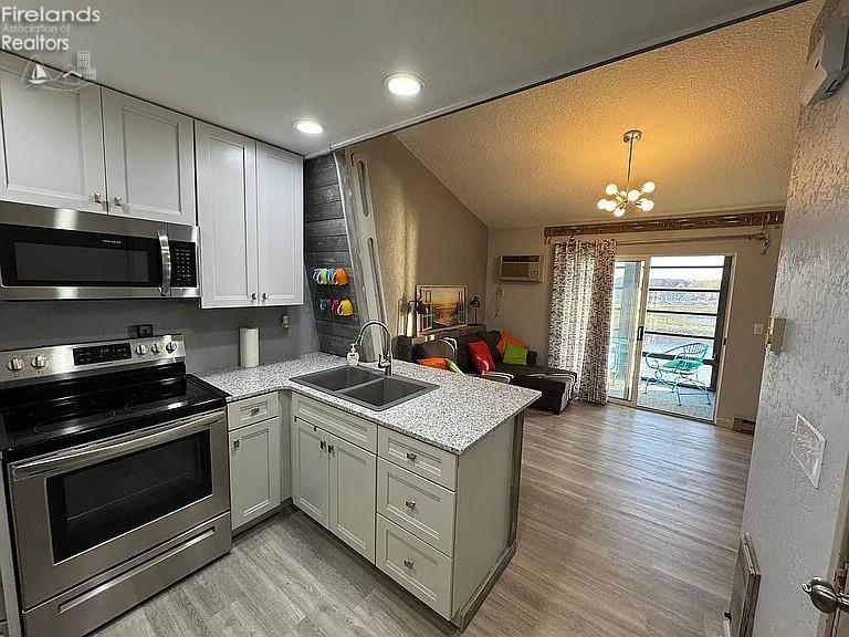 6458 N Harris Harbor Drive