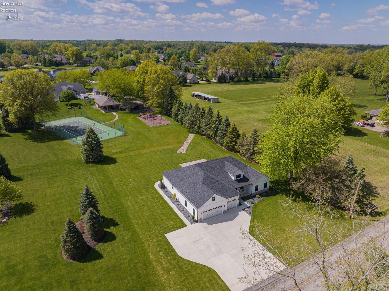 487 Townline Road 151