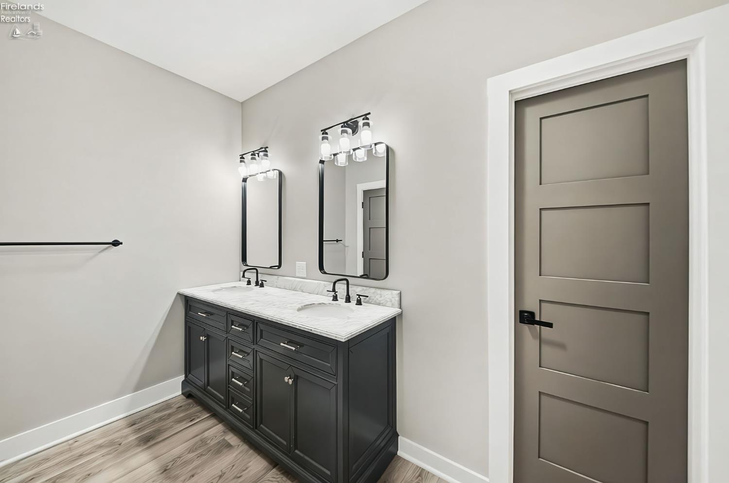 487 Townline Road 151