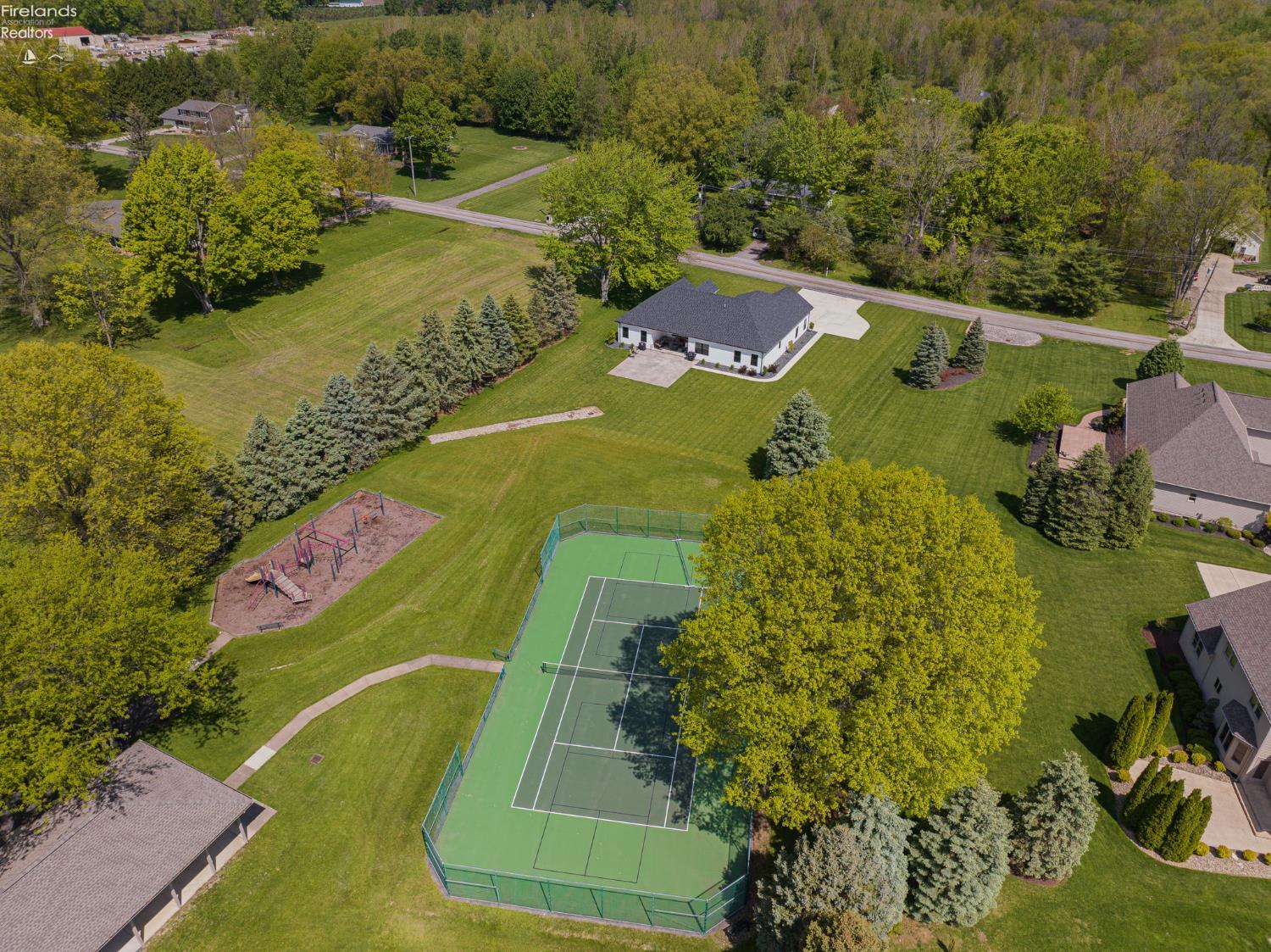 487 Townline Road 151
