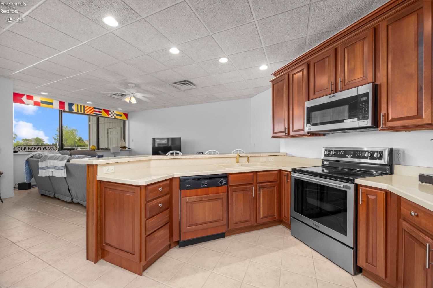 1556 NW Catawba Road F
