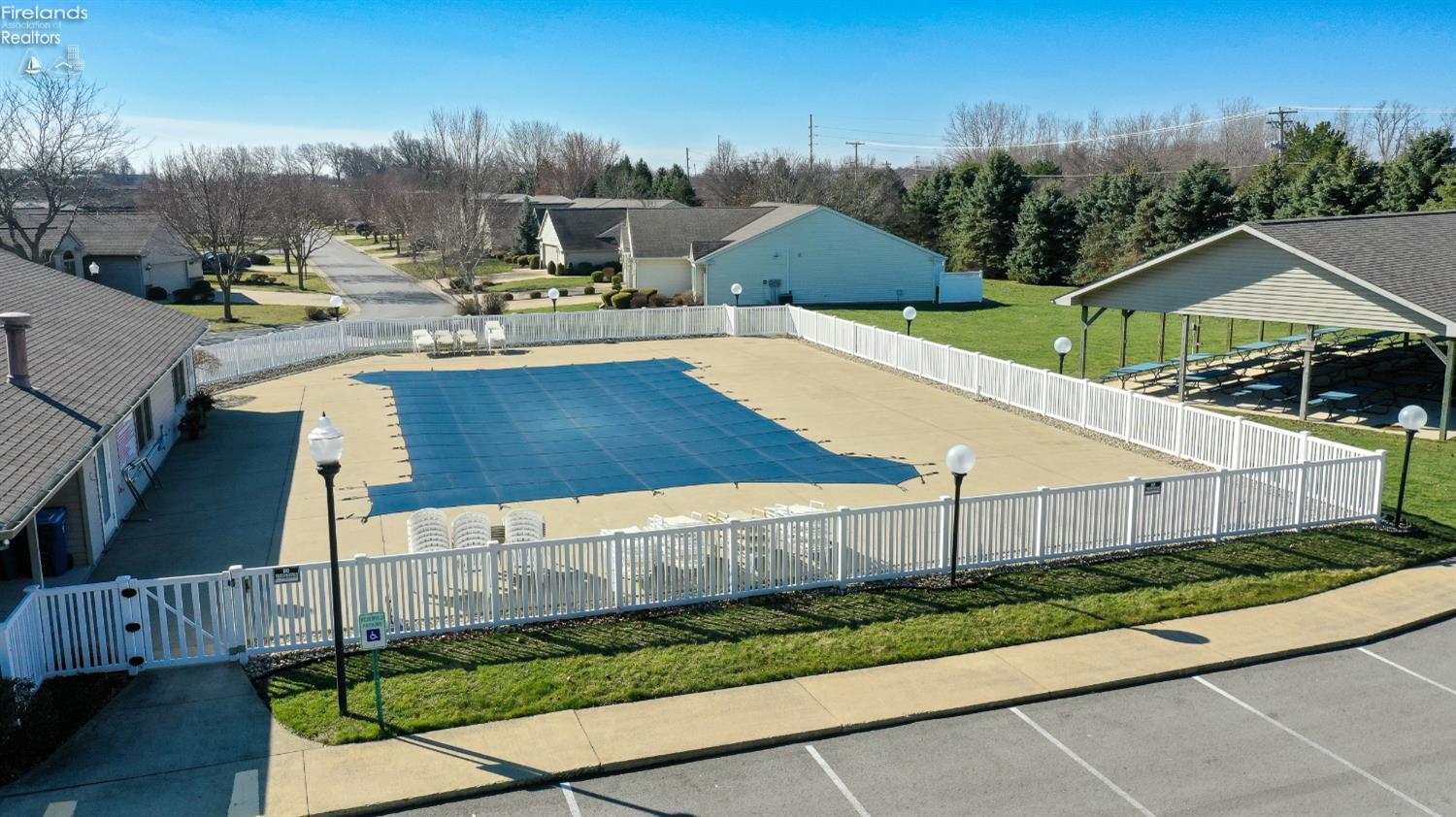 2116 Lakefield Drive