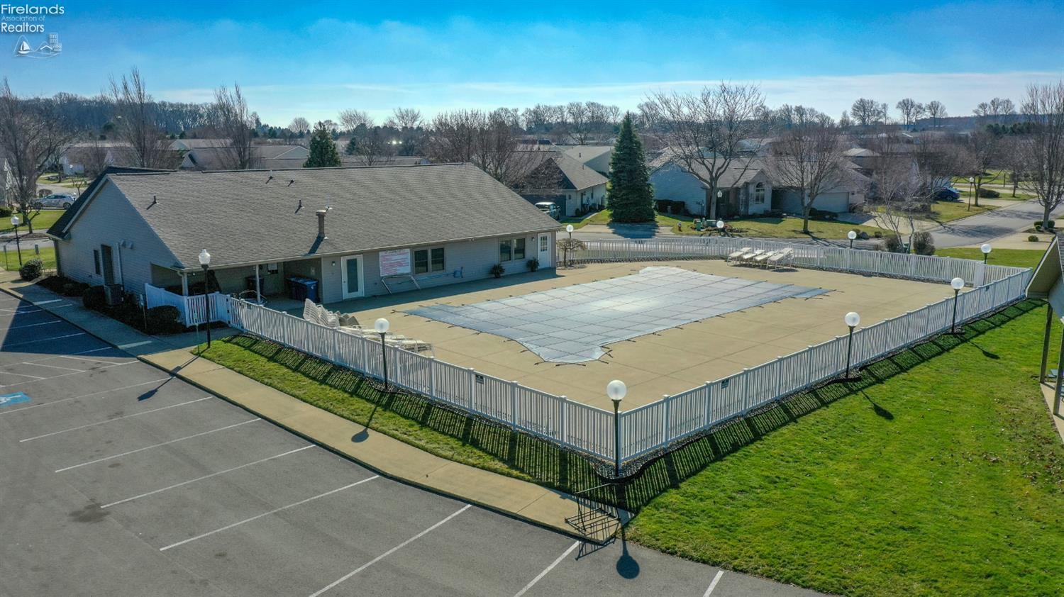 2116 Lakefield Drive