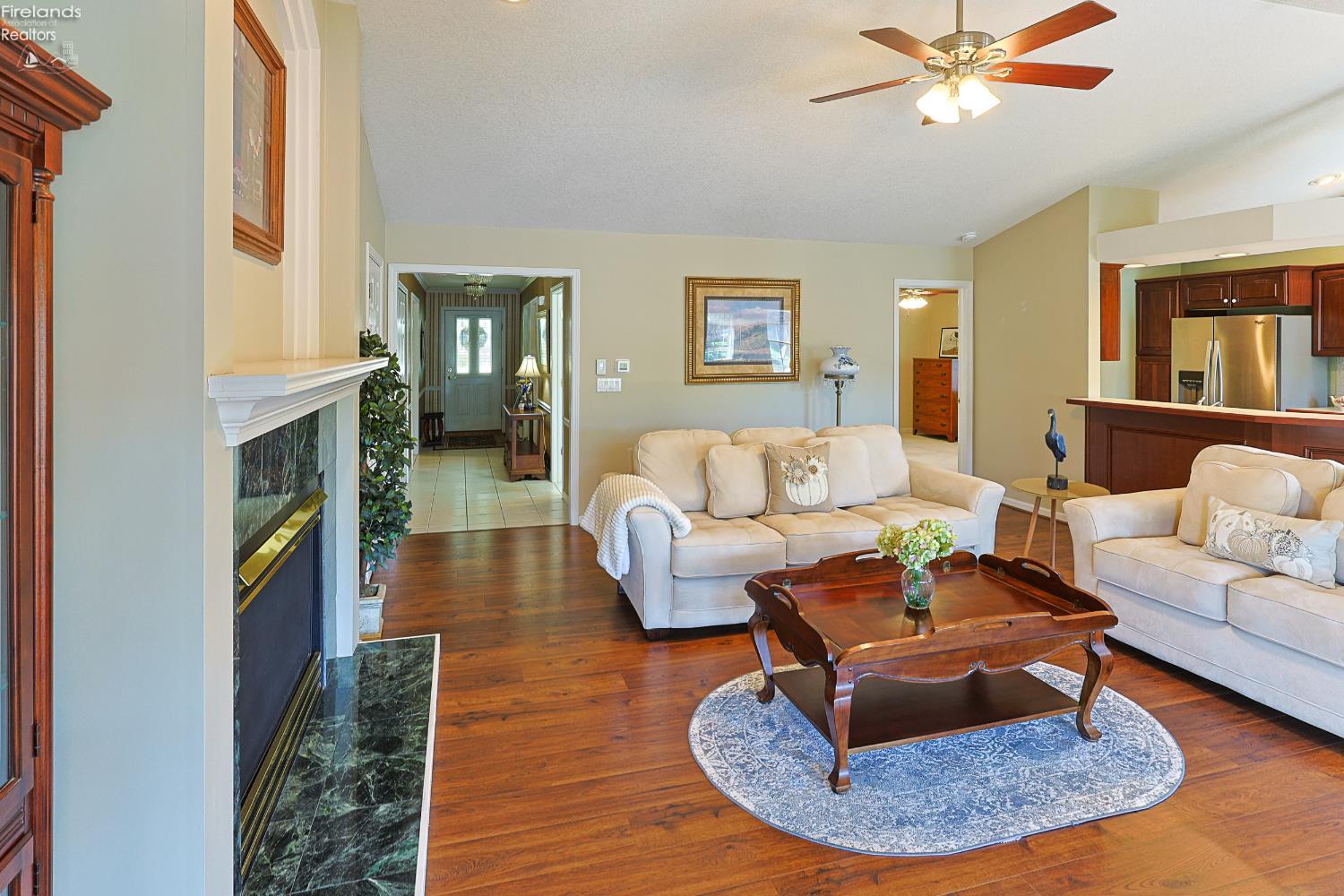 2116 Lakefield Drive