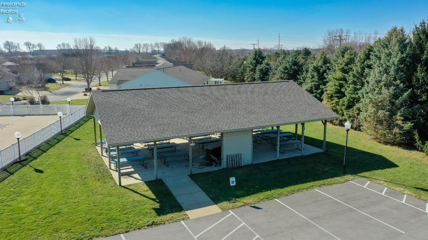 2116 Lakefield Drive