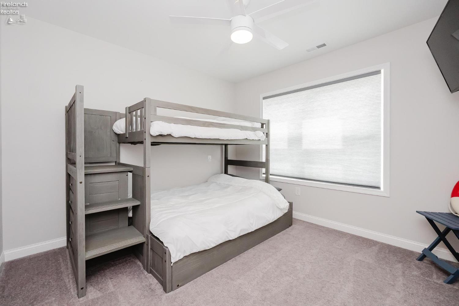 2610 Waterside Court Drive 532