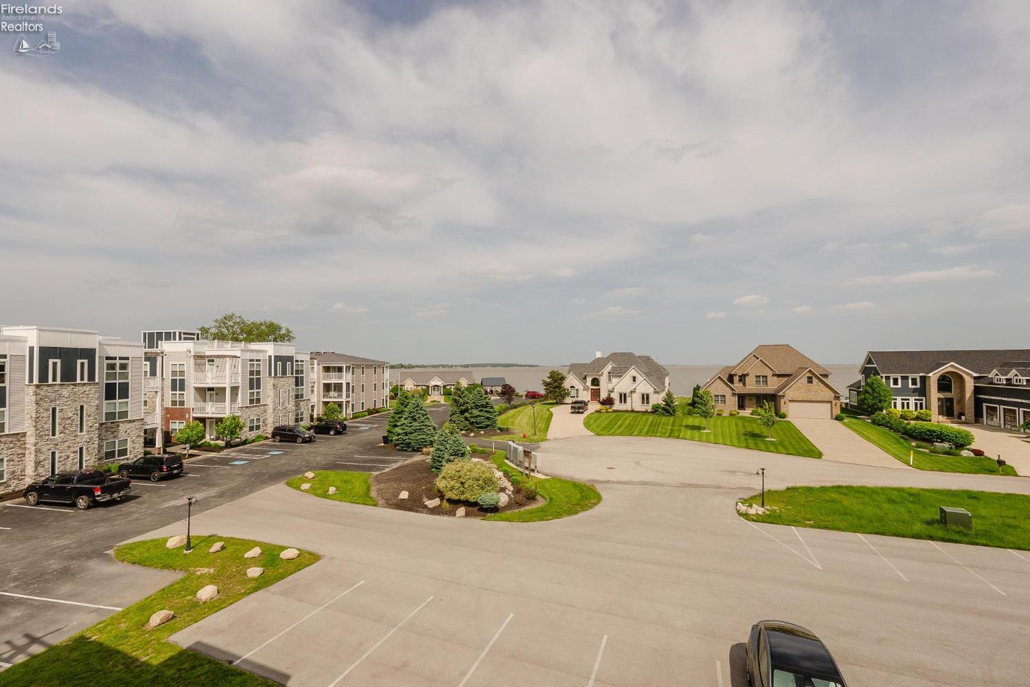 2610 Waterside Court Drive 532
