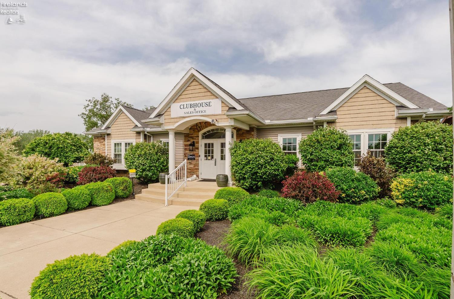 2610 Waterside Court Drive 532