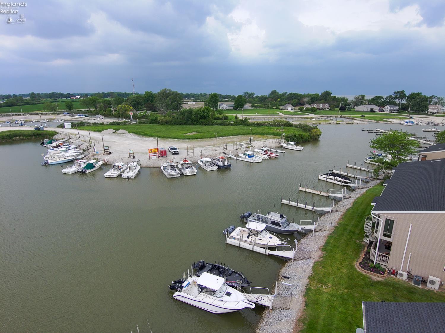 6484 N Harris Harbor Drive