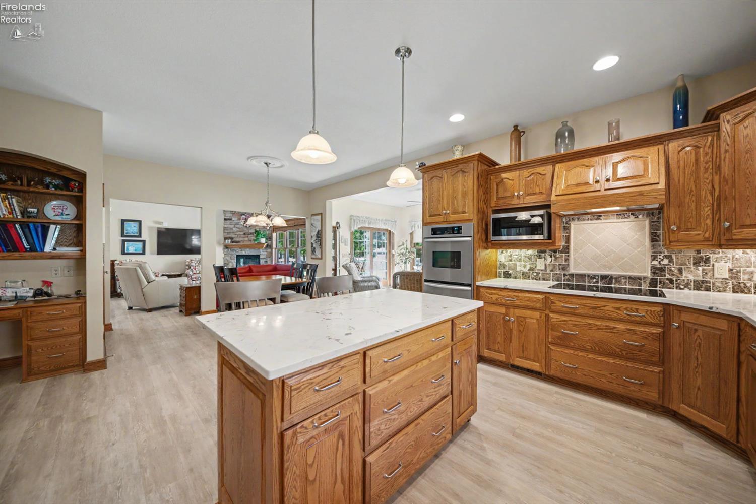 1042 Lost Lake Road