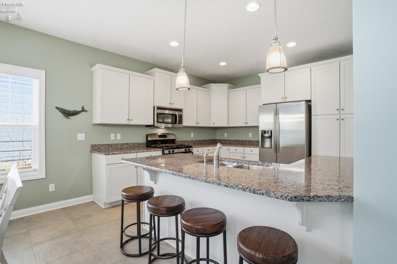 2110 Bailiwick