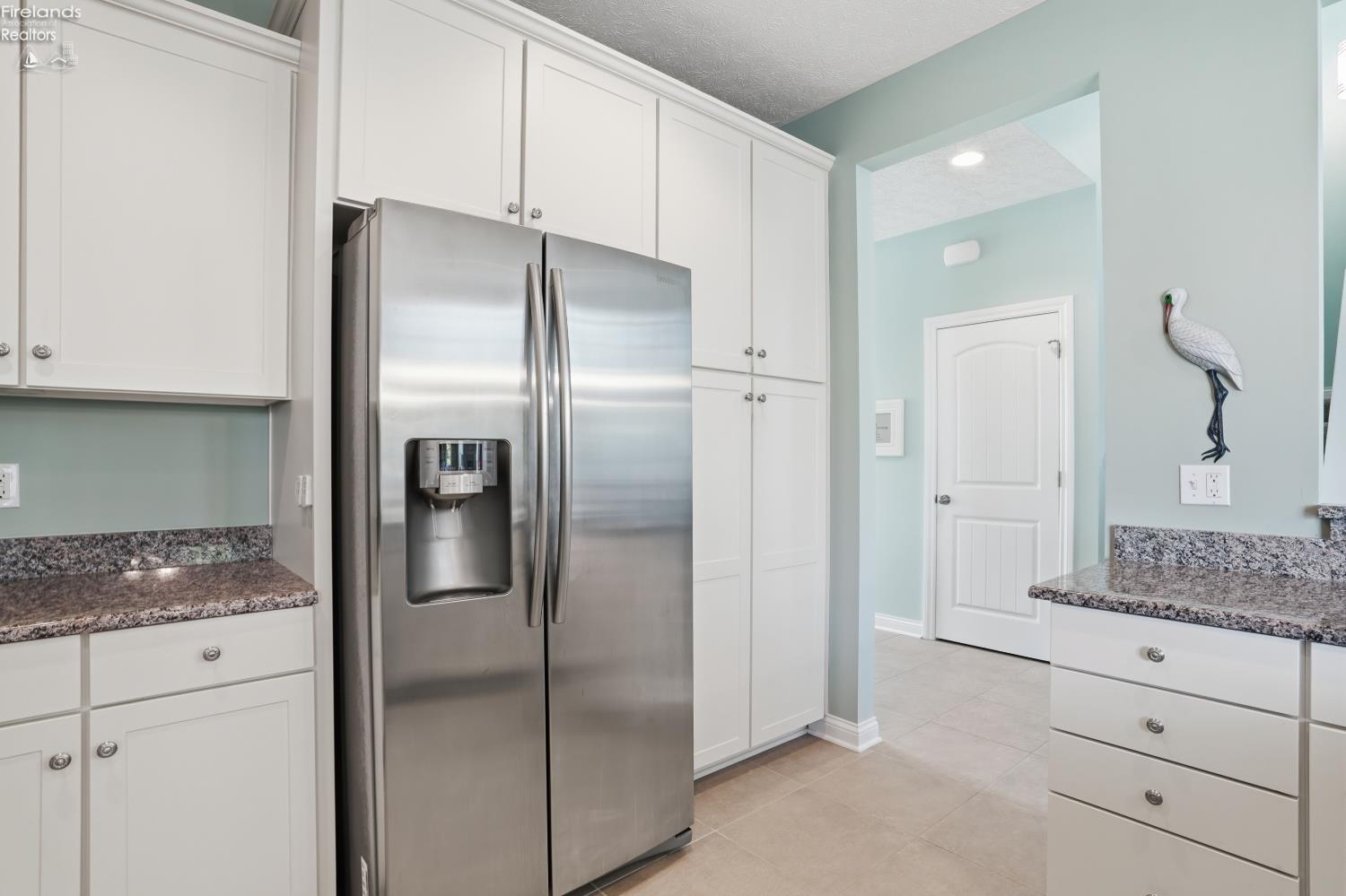 2110 Bailiwick