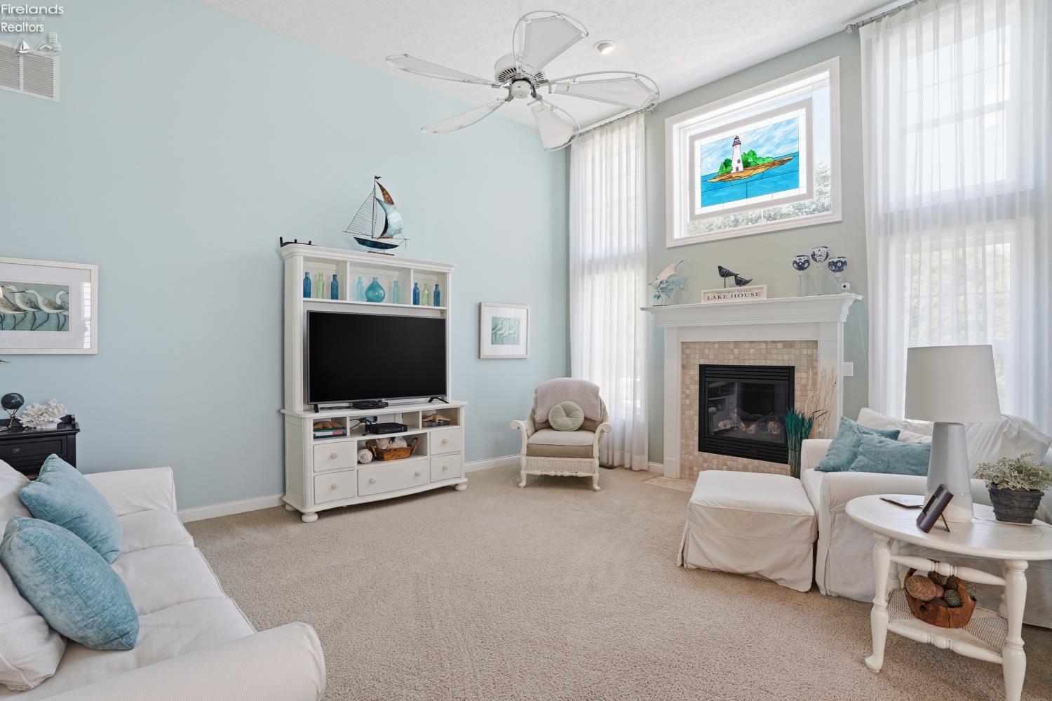 2110 Bailiwick