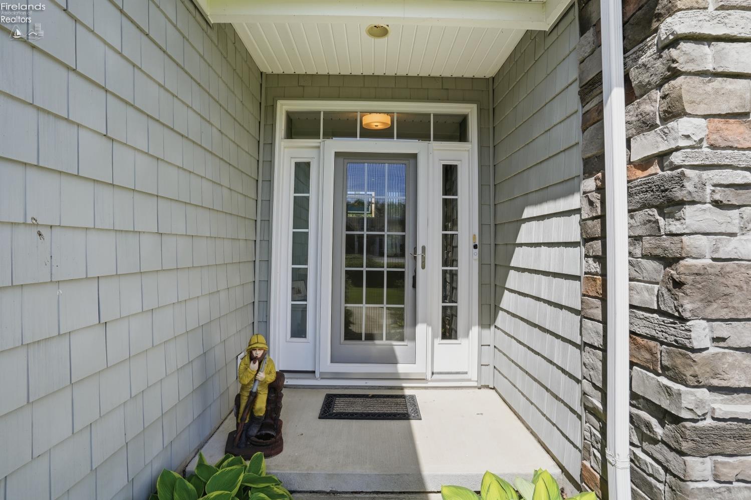 2110 Bailiwick