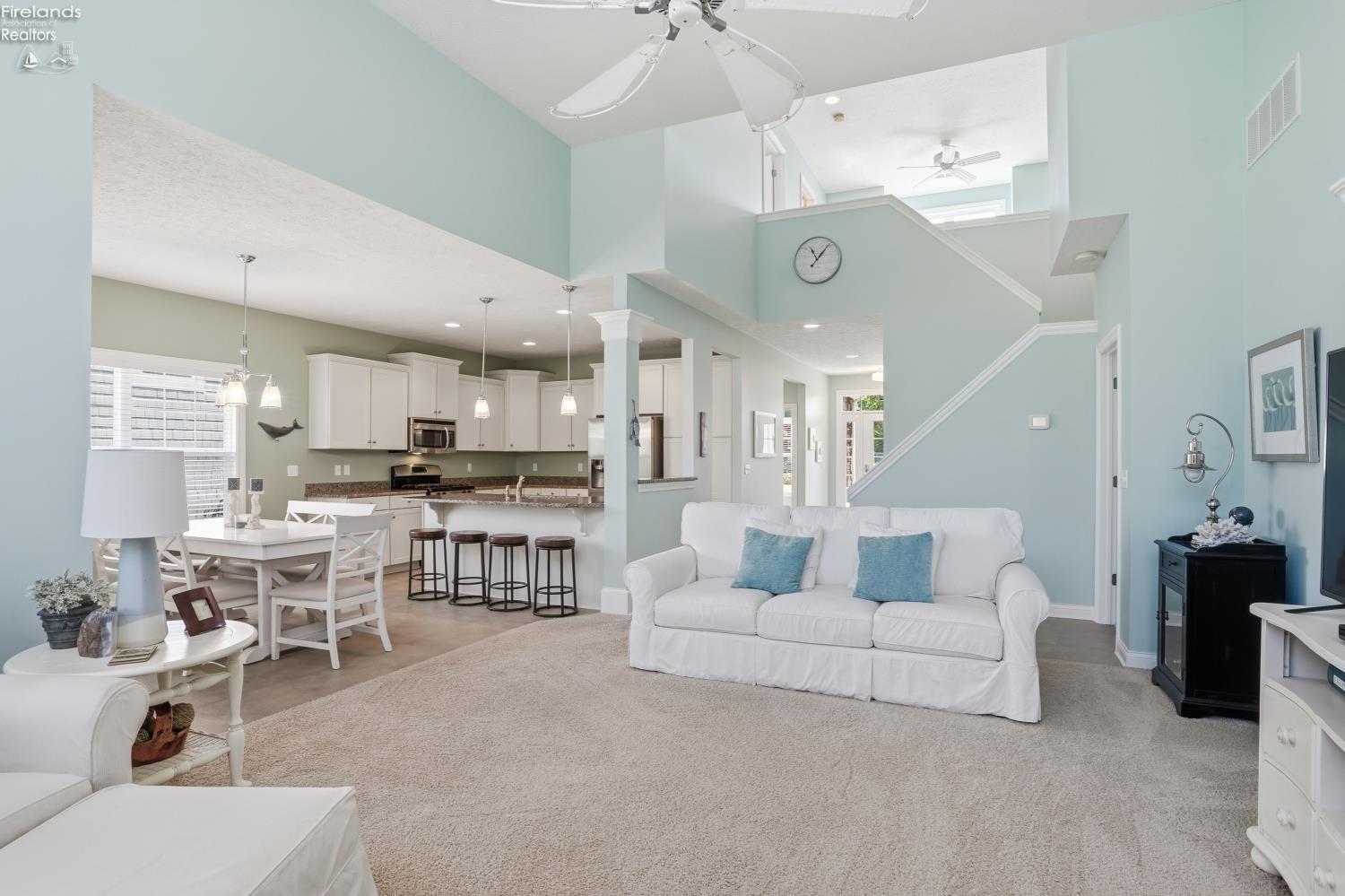 2110 Bailiwick
