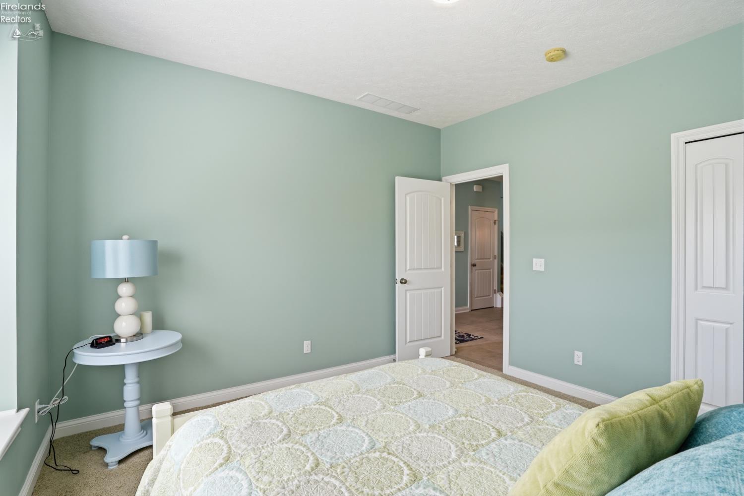 2110 Bailiwick