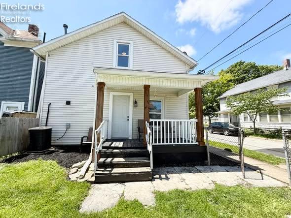 806 Decatur Street