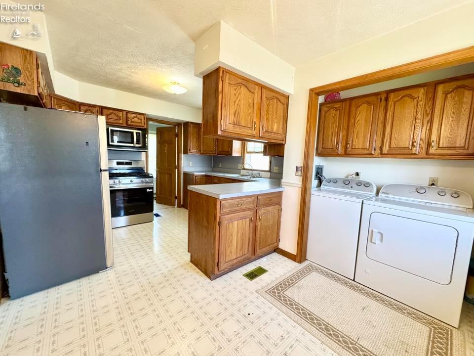 515 W Fifth Street