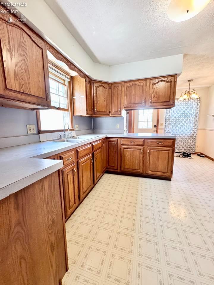 515 W Fifth Street