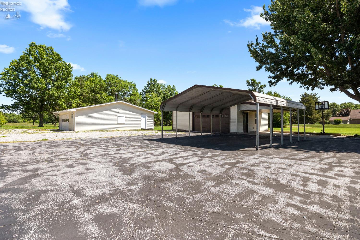 2029 NW Catawba Road