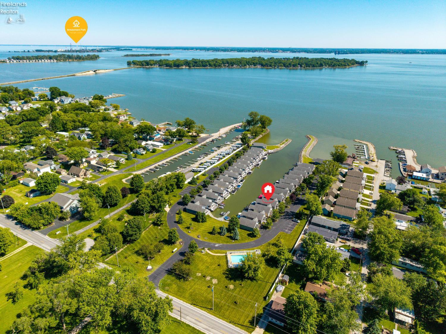 9886 E Bayshore Road 19