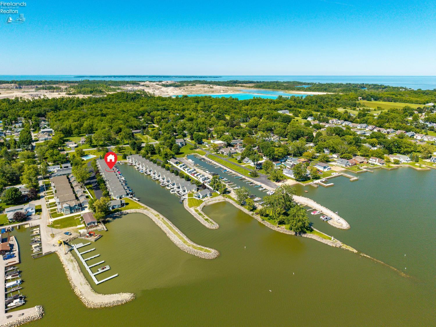 9886 E Bayshore Road 19