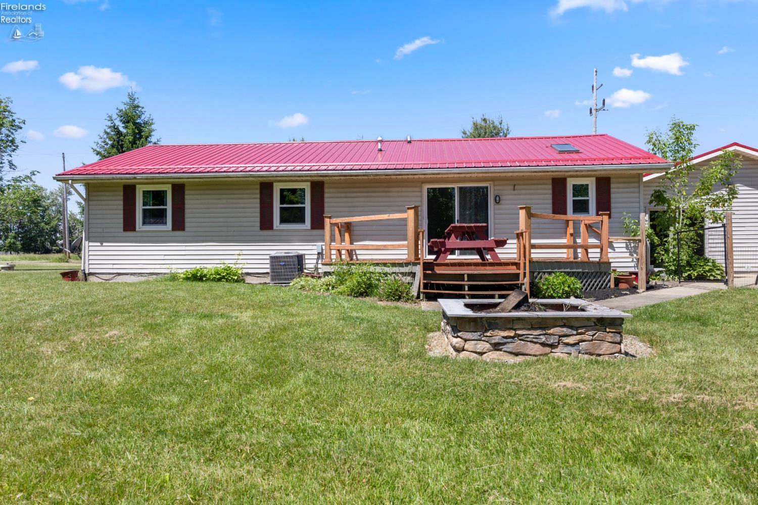 24475 Smith Rd.