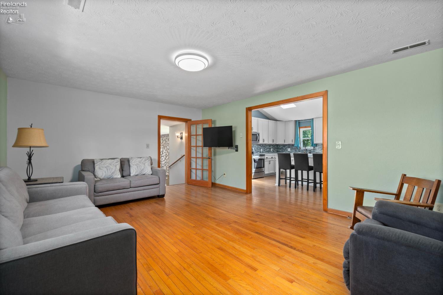 24475 Smith Rd.