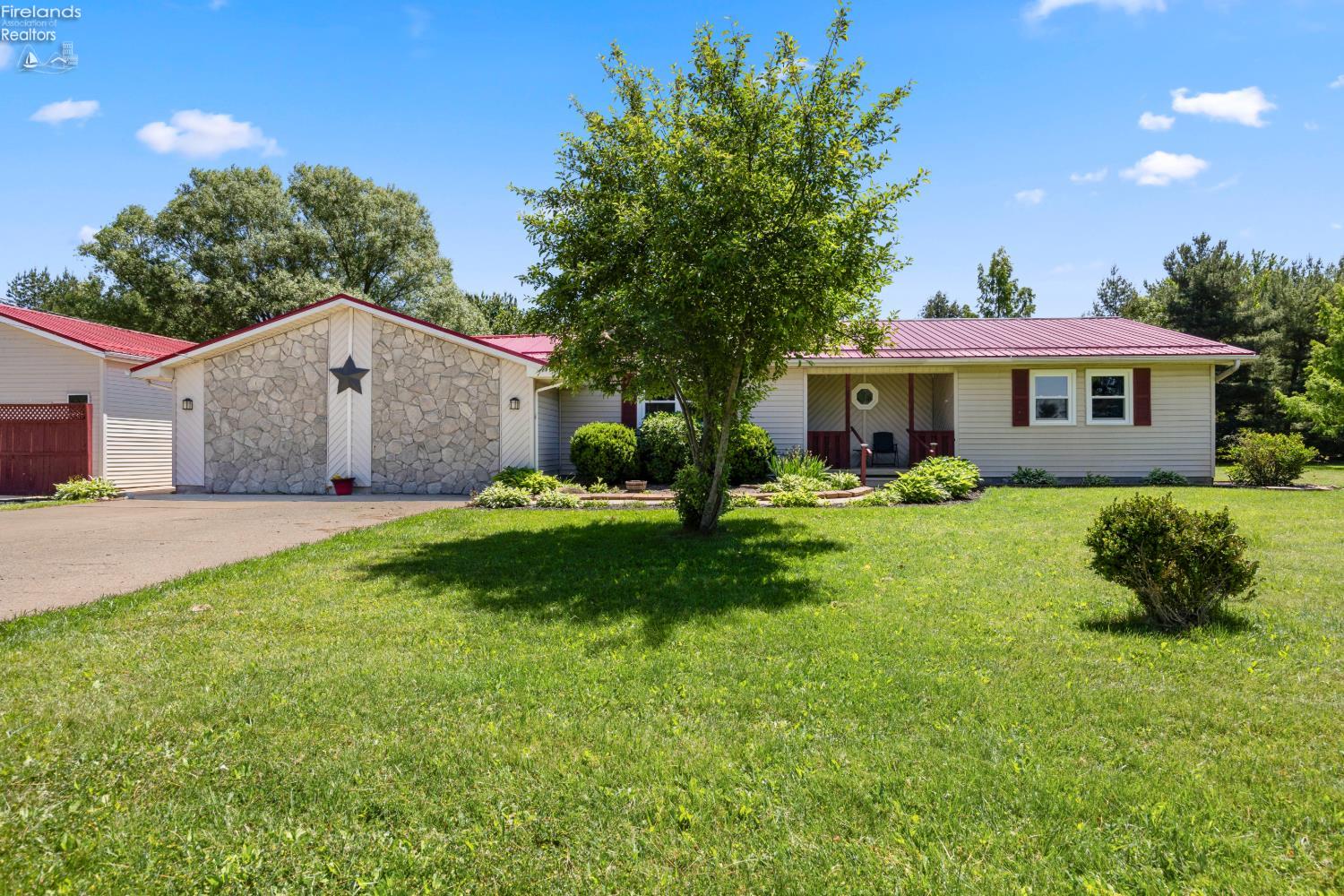 24475 Smith Rd.