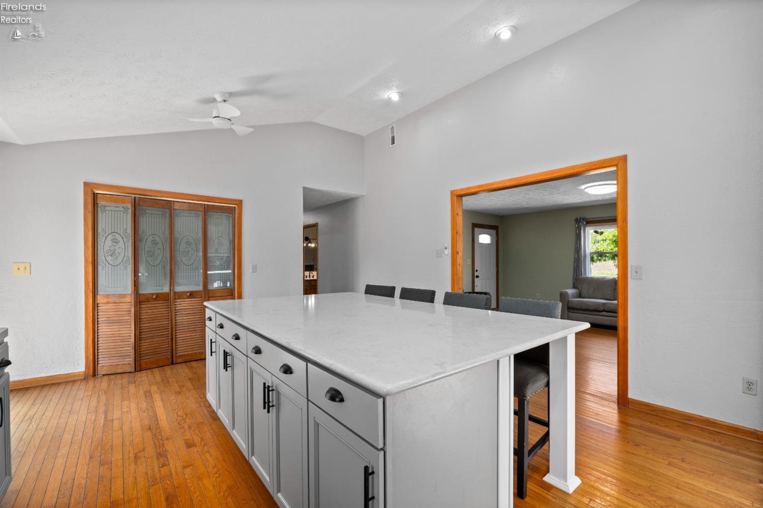 24475 Smith Rd.