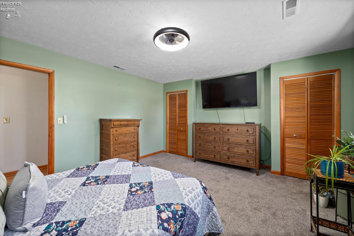24475 Smith Rd.