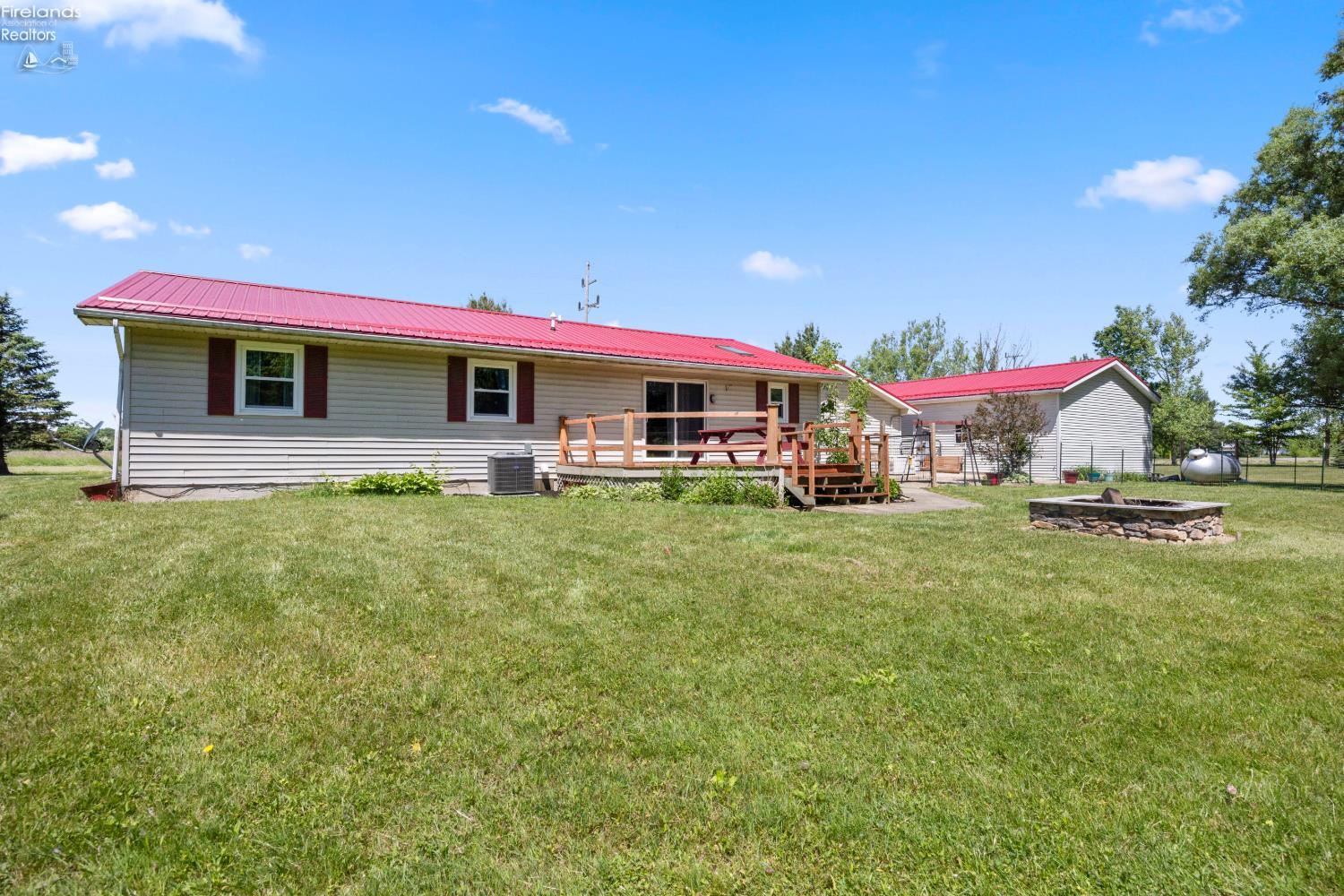 24475 Smith Rd.