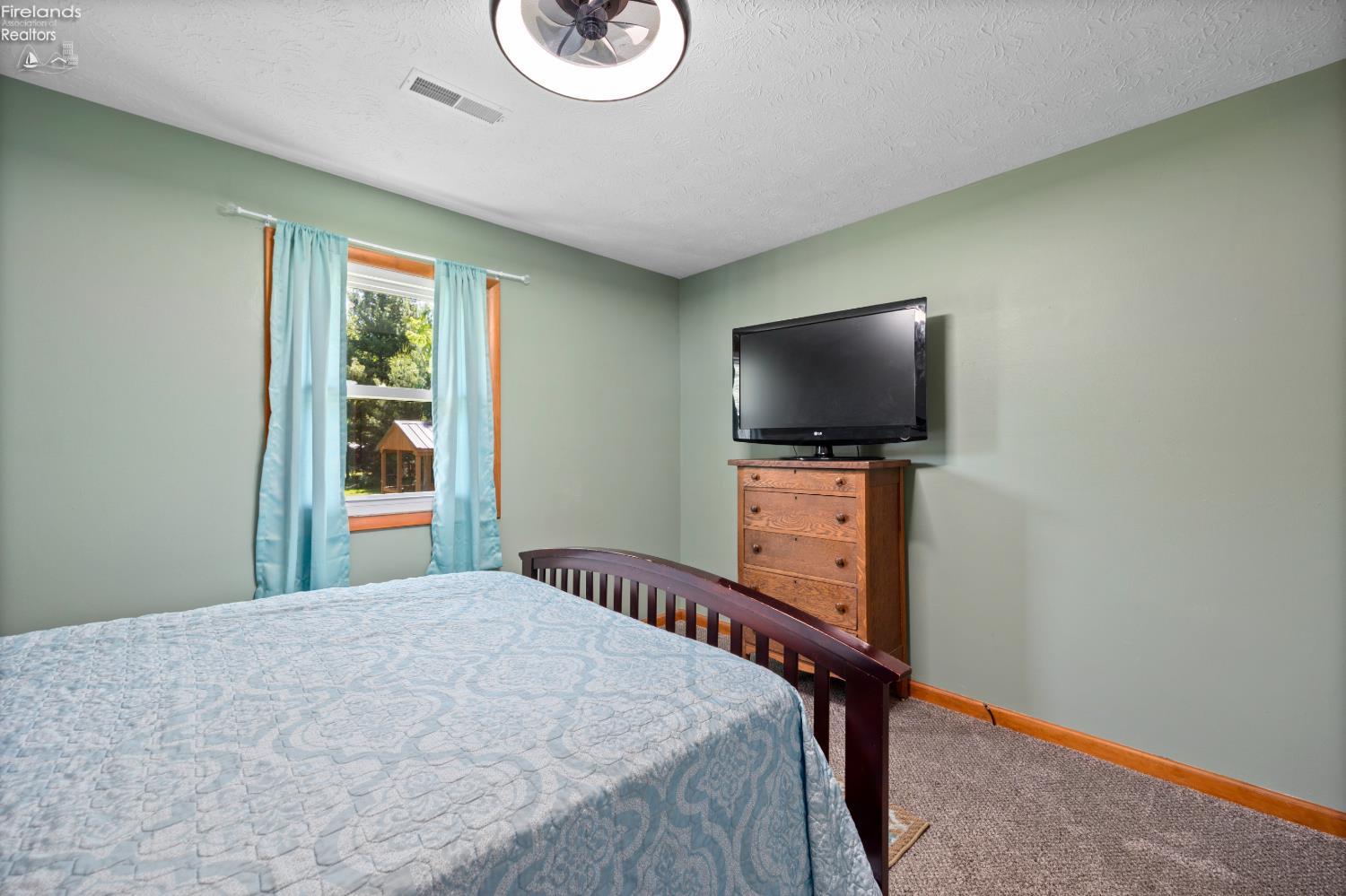 24475 Smith Rd.