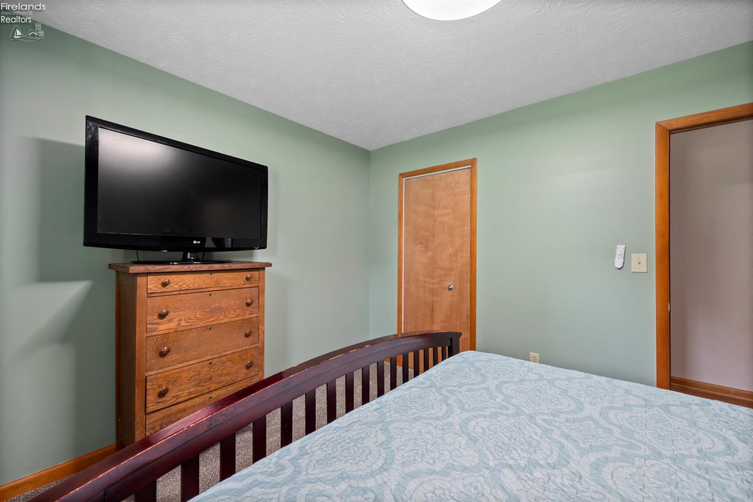 24475 Smith Rd.