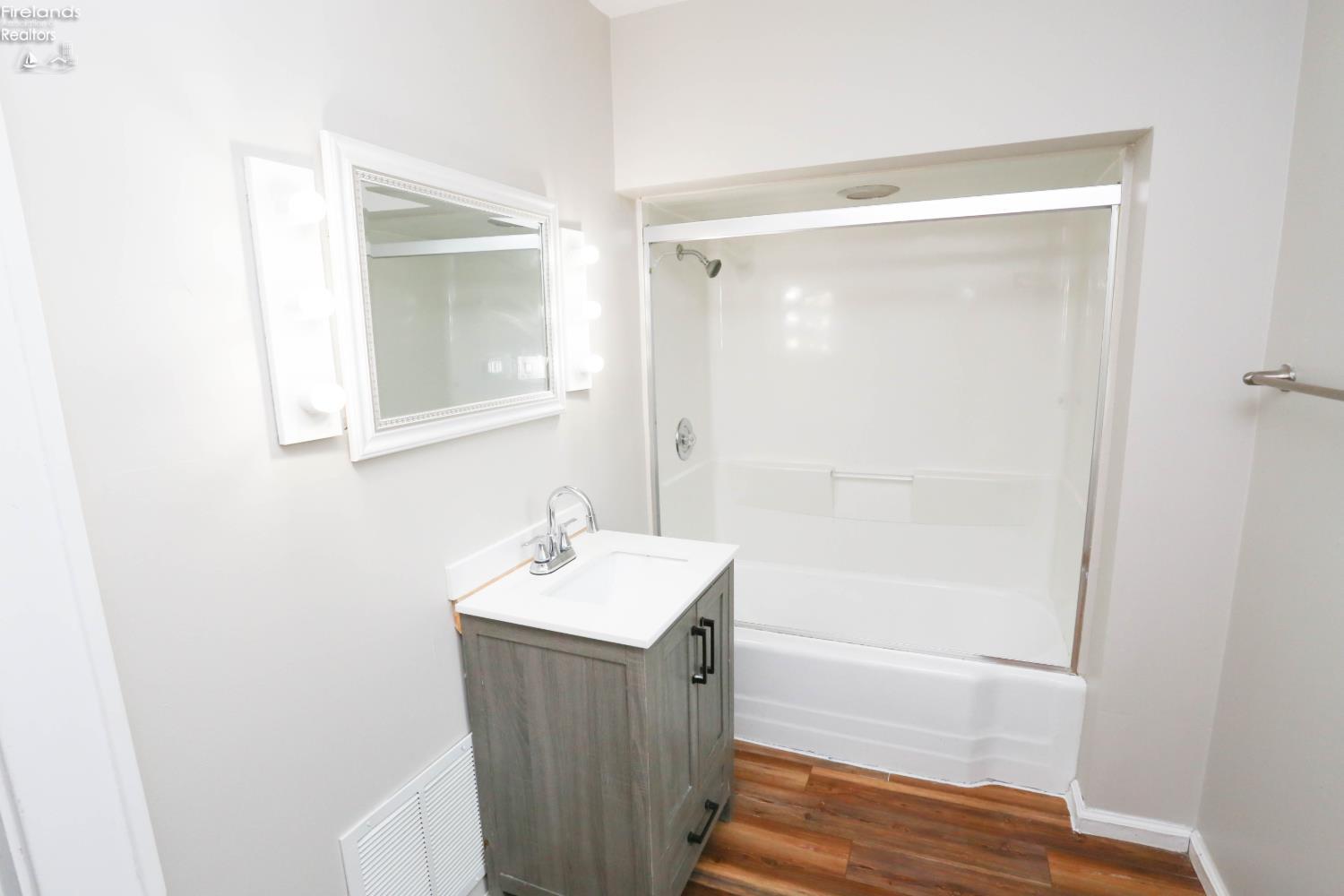 417 E Jefferson Street