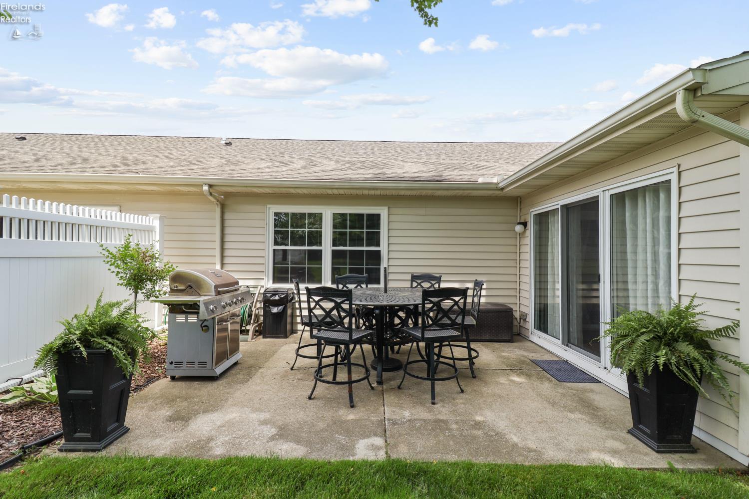 2212 Westwind Drive