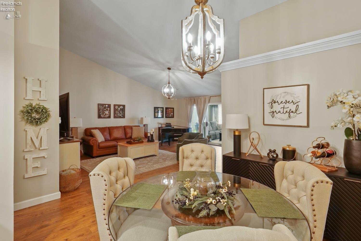 2212 Westwind Drive