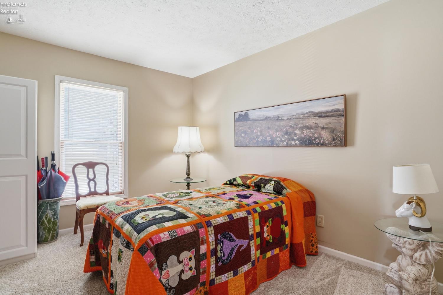 3594 S Memorial Shoreway Drive