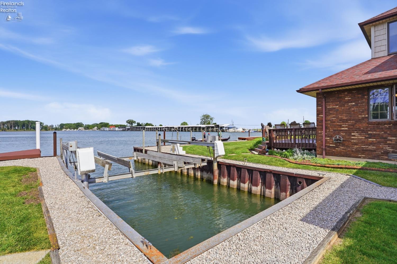 522 510 Gravel Bar Road