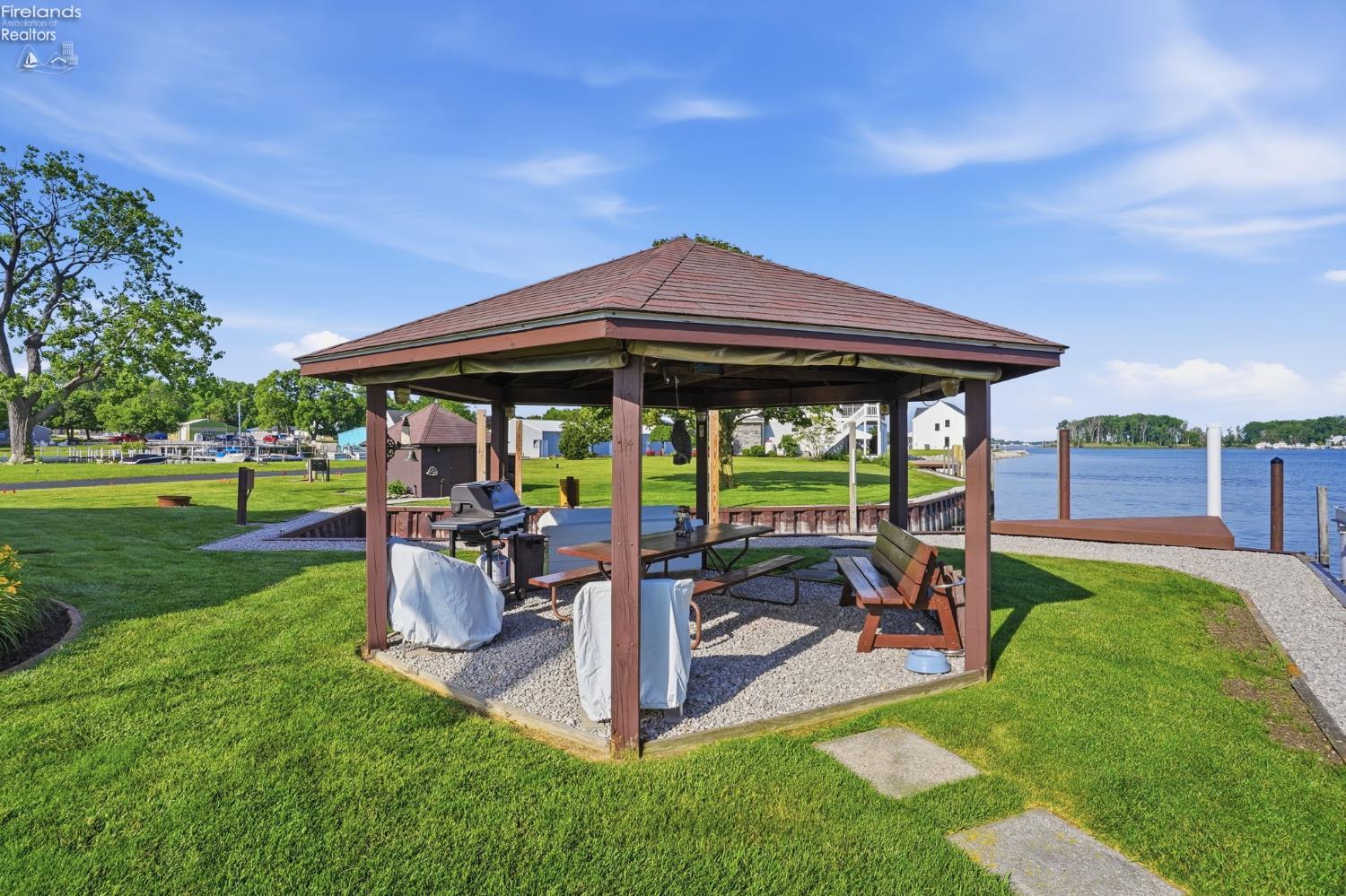 522 510 Gravel Bar Road