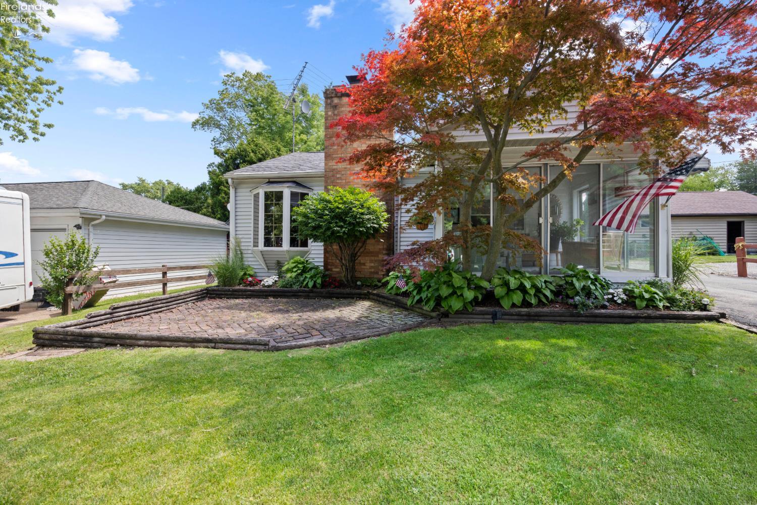352 N Willow Dale Road