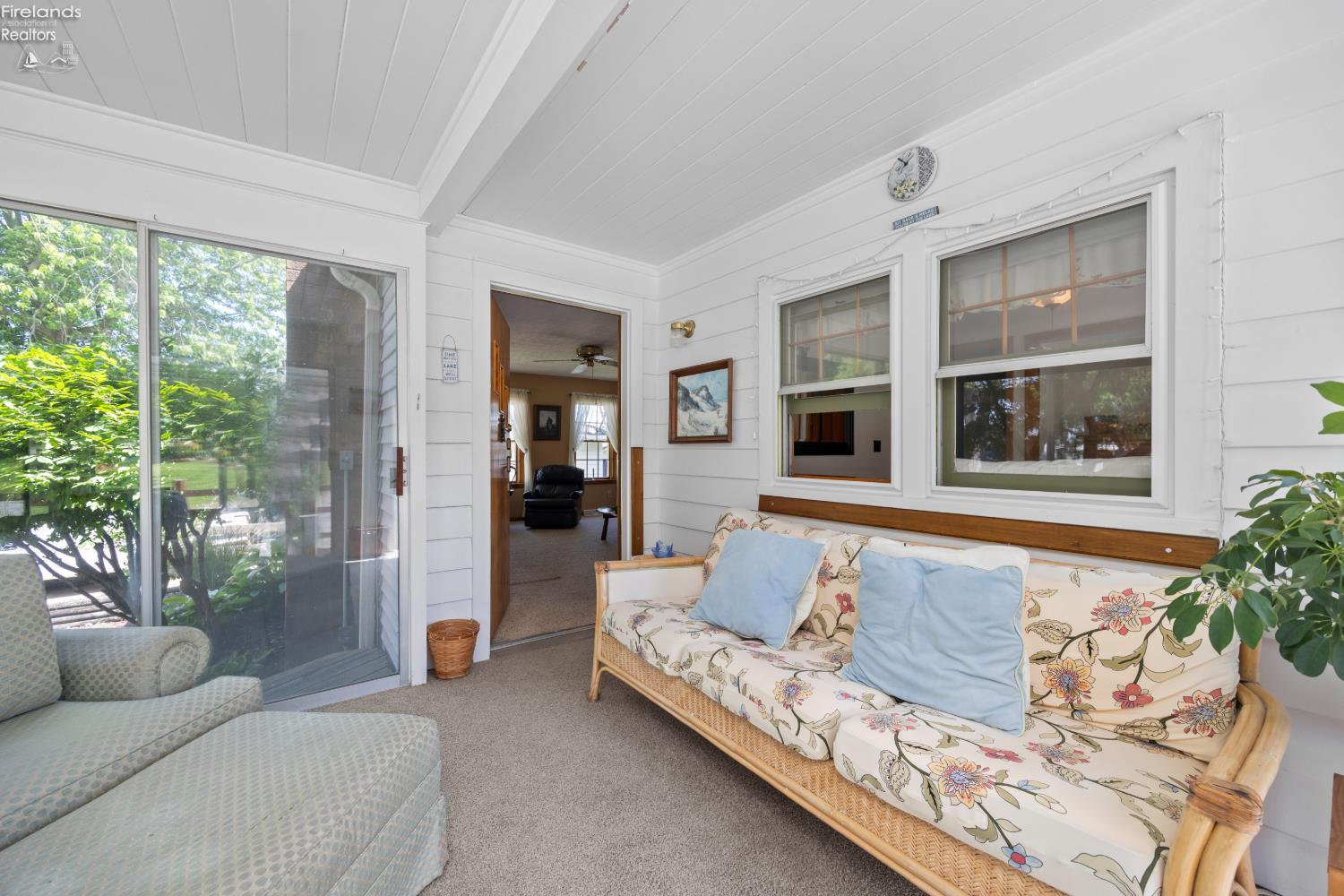 352 N Willow Dale Road