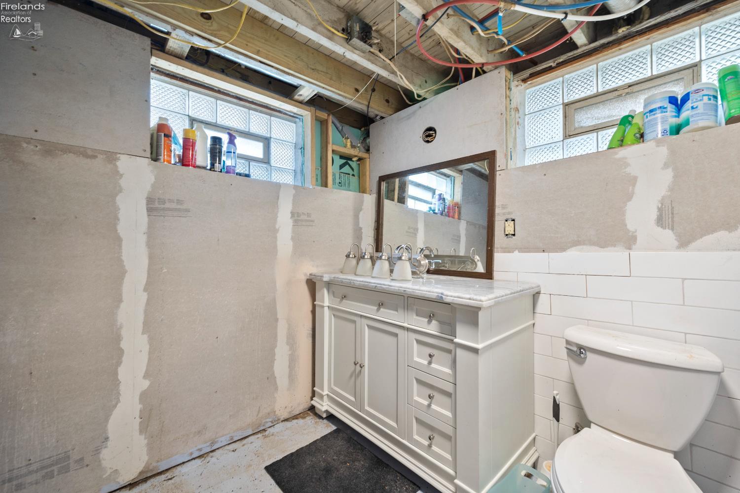1019 Fifth Street