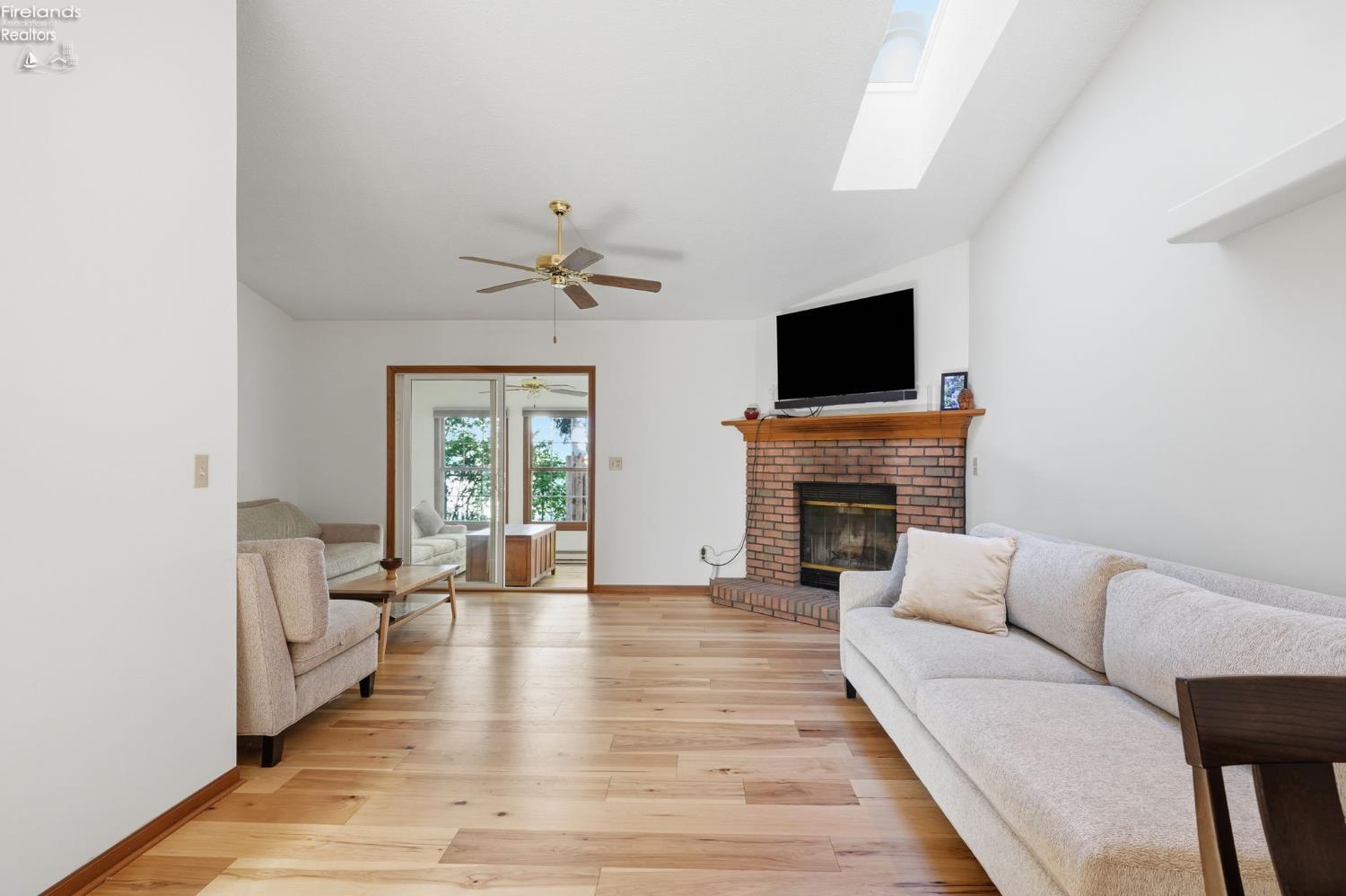 377 Lighthouse