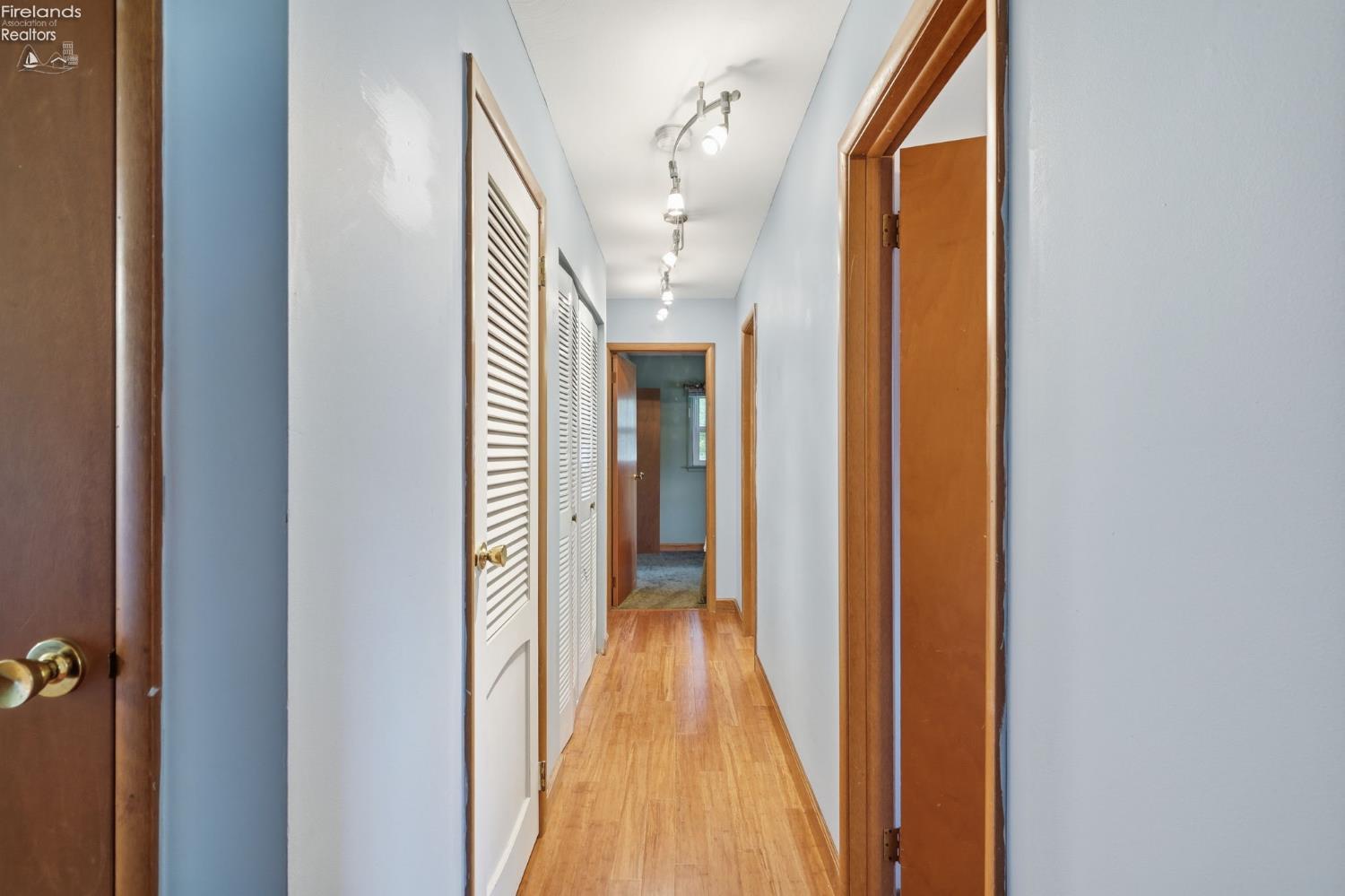 111 E 10th Street