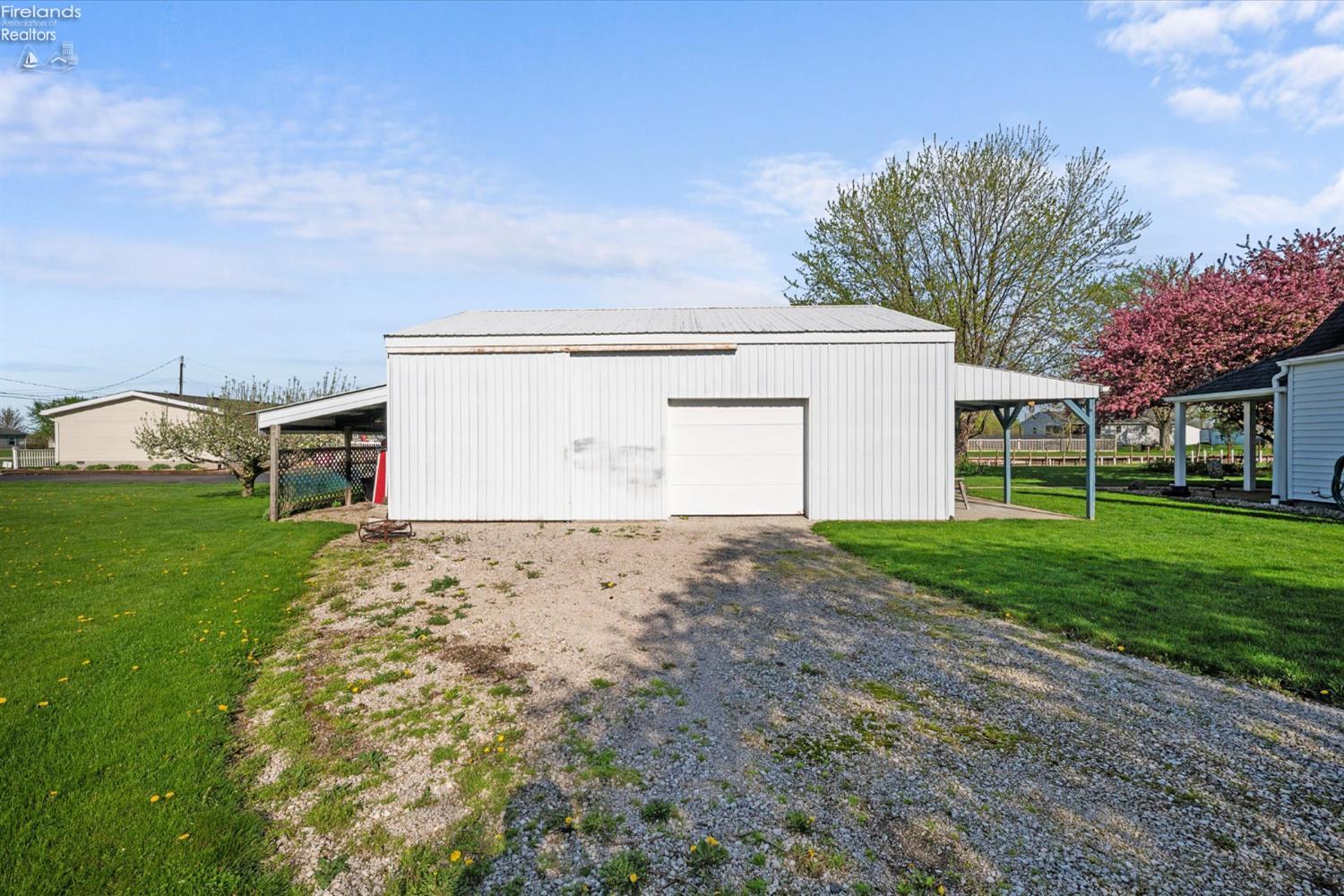 91 S Nancy Drive